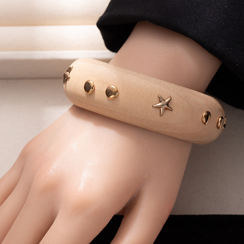 Wholesale Retro and cool wooden wide bracelet